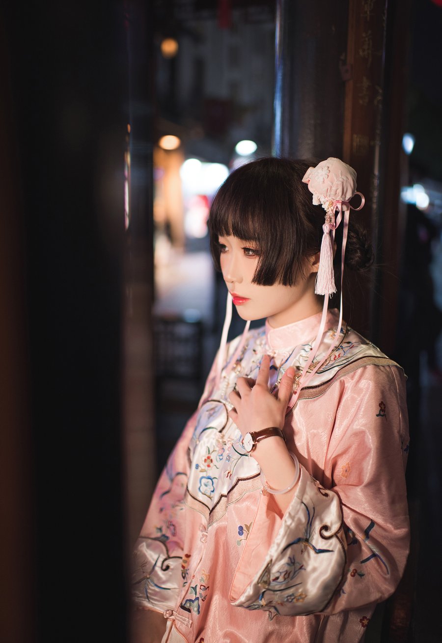 阿包也是兔娘cos国潮少女写真,东方韵味美图赏析 阿包也是兔娘cos国潮少女写真,东方韵味美图赏析