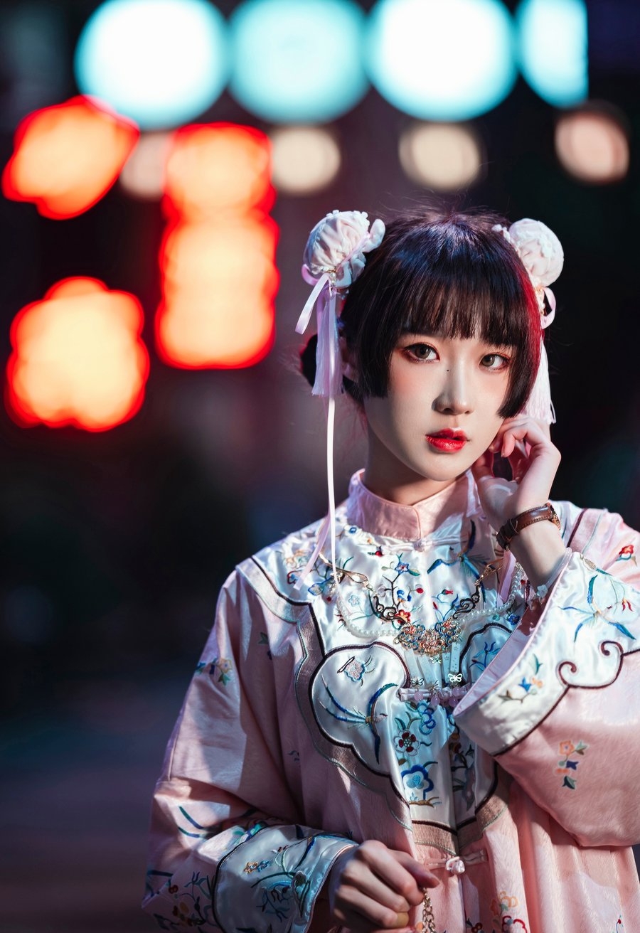 阿包也是兔娘cos国潮少女写真,东方韵味美图赏析 阿包也是兔娘cos国潮少女写真,东方韵味美图赏析