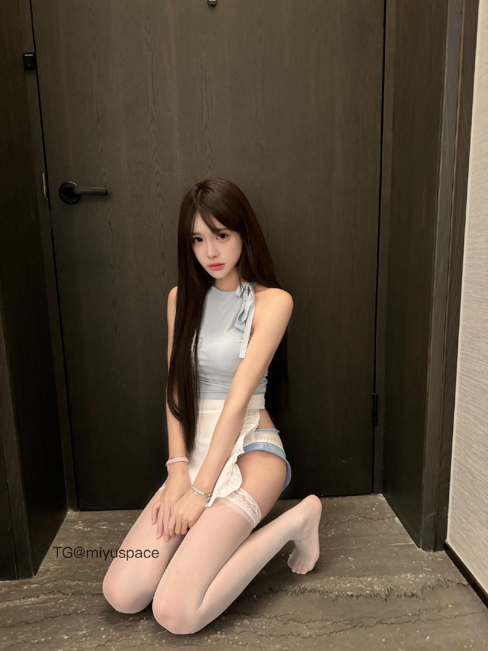 肖雅婷最新视频图片资源全集:清新写真造型与角色风格赏析 肖雅婷最新视频图片资源全集:清新写真造型与角色风格赏析
