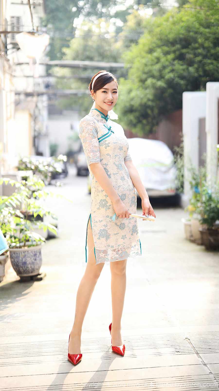 方子萱甜美日常穿搭写真赏析 方子萱-写真图片合集:甜美日常穿搭写真赏析