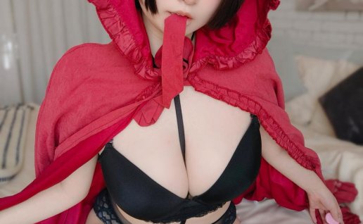 女主k cos小红帽和红苹果图片,演绎童话少女风