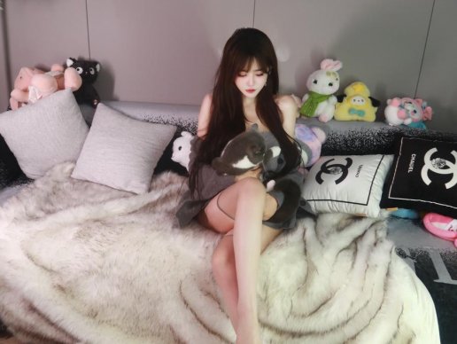 Uu酱-写真图片合集:温柔治愈系穿搭写真赏析
